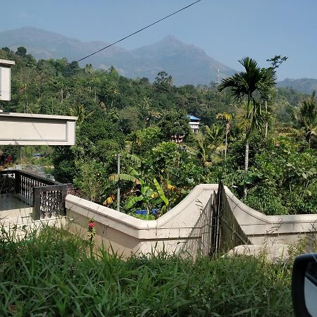 River View Inn Munnar Ngoại thất bức ảnh
